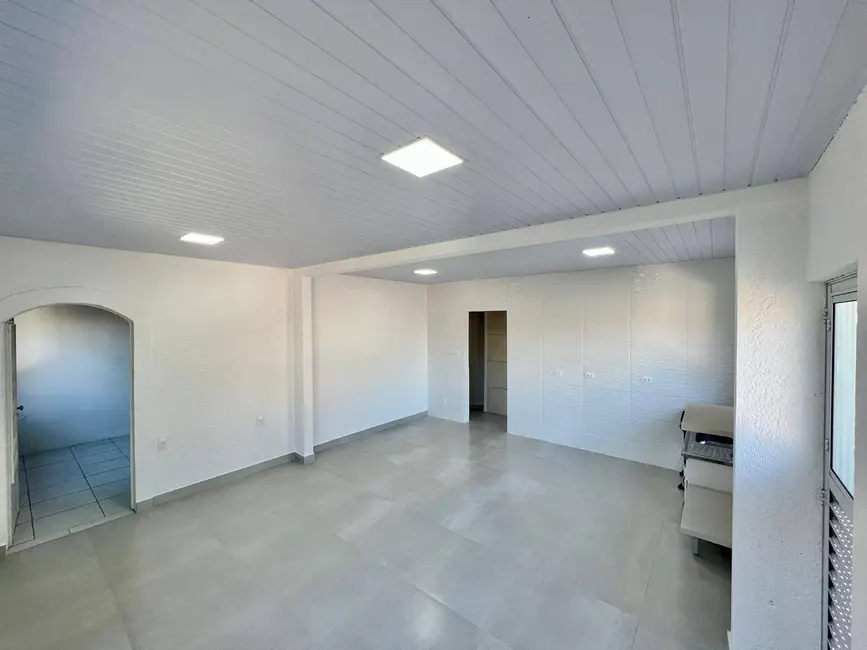 Casa com 3 quartos para alugar, 80m2 em Jurerê, Florianopolis - SC - imagem 8 Foto 8 de Casa com 3 quartos para alugar, 80m2 em Jurerê, Florianopolis - SC