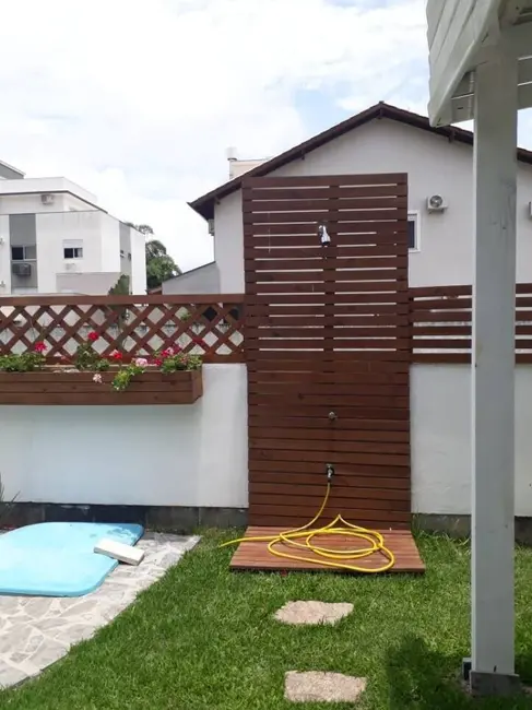 Casa com 3 quartos à venda, 210m2 em Cachoeira do Bom Jesus, Florianopolis - SC - imagem 4 Foto 4 de Casa com 3 quartos à venda, 210m2 em Cachoeira do Bom Jesus, Florianopolis - SC