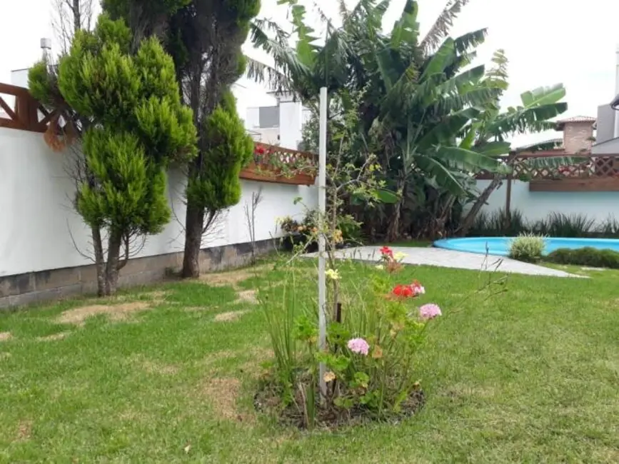 Casa com 3 quartos à venda, 210m2 em Cachoeira do Bom Jesus, Florianopolis - SC - imagem 2 Foto 2 de Casa com 3 quartos à venda, 210m2 em Cachoeira do Bom Jesus, Florianopolis - SC
