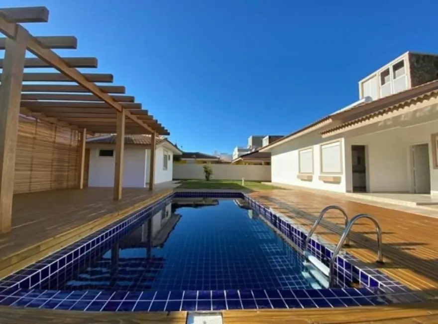Foto 4 de Casa com 3 quartos para alugar, 220m2 em Jurerê Internacional, Florianopolis - SC