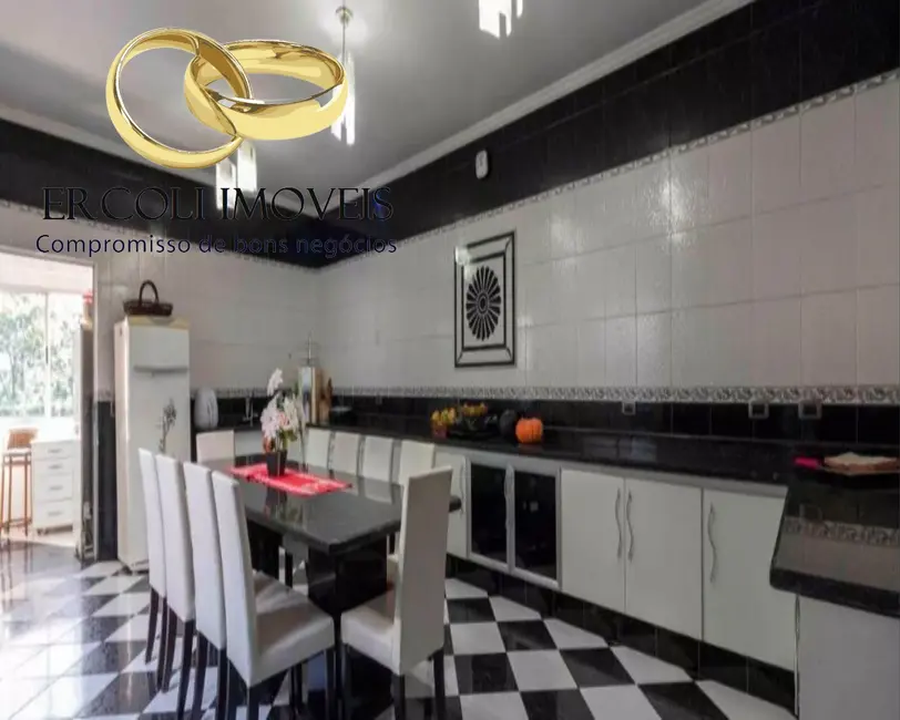 Casa com 5 quartos para alugar, 900m2 em São Paulo - SP - imagem 8 Foto 8 de Casa com 5 quartos para alugar, 900m2 em São Paulo - SP