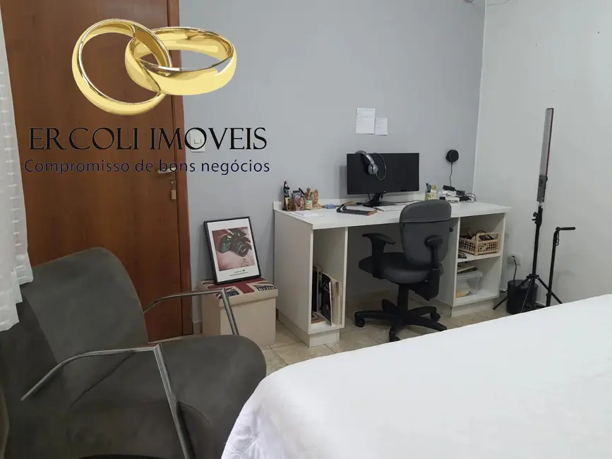 Foto 2 de Casa com 4 quartos à venda, 250m2 em Butantã, São Paulo - SP