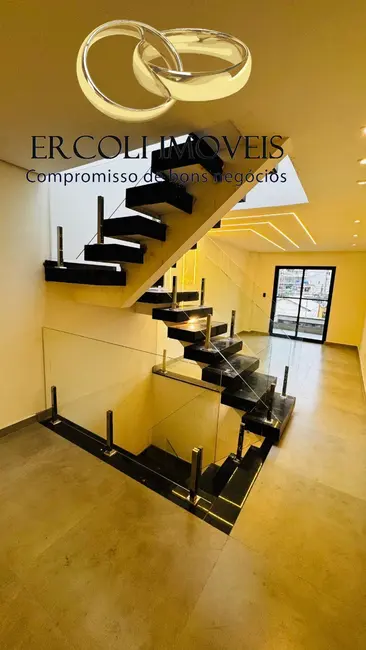 Foto 2 de Casa com 3 quartos à venda, 169m2 em Parque Paineiras, São Paulo - SP