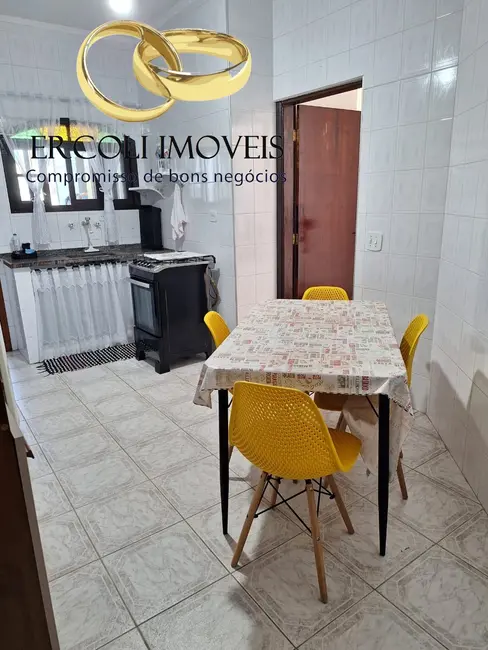 Foto 8 de Apartamento com 3 quartos à venda, 127m2 em Peruibe - SP