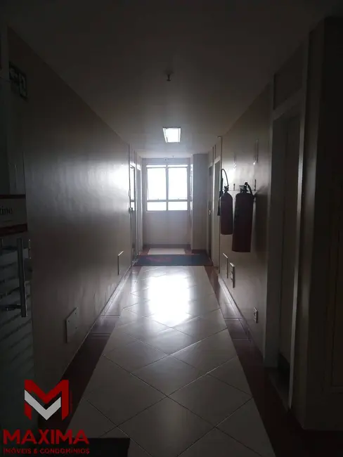 Foto 3 de Sala Comercial para alugar, 30m2 em Jardim Vinte e Cinco de Agosto, Duque De Caxias - RJ