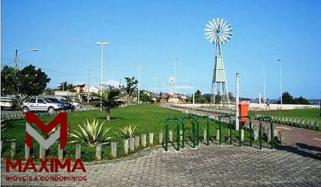 Foto 1 de Casa com 1 quarto para alugar, 24m2 em Guaratiba, Rio De Janeiro - RJ