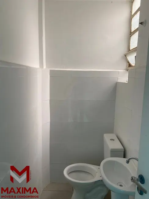 Sala Comercial para alugar, 20m2 em Centro, Duque De Caxias - RJ - imagem 4 Foto 4 de Sala Comercial para alugar, 20m2 em Centro, Duque De Caxias - RJ