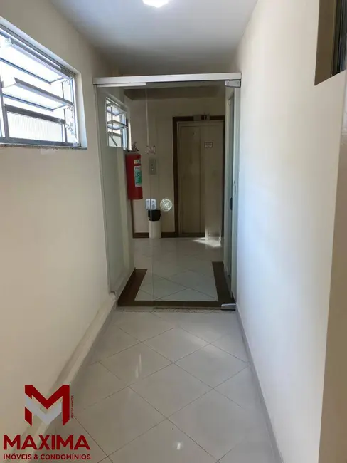 Sala Comercial à venda e para alugar, 26m2 em Centro, Duque De Caxias - RJ - imagem 5 Foto 5 de Sala Comercial à venda e para alugar, 26m2 em Centro, Duque De Caxias - RJ