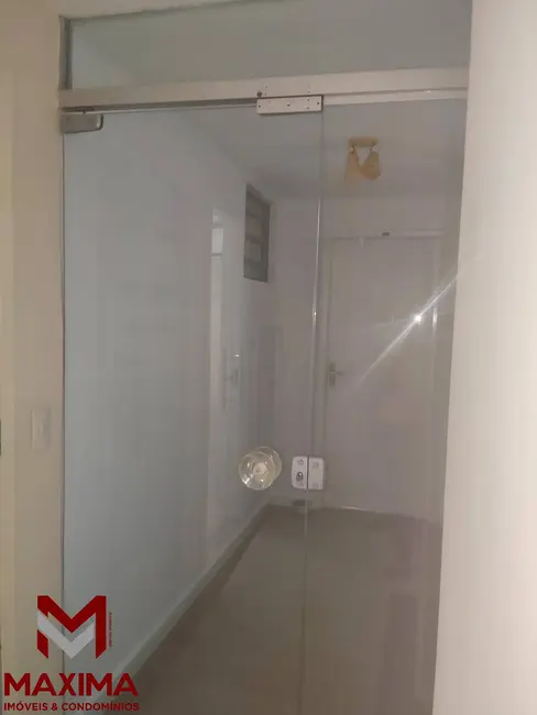 Sala Comercial à venda, 30m2 em Centro, Duque De Caxias - RJ - imagem 5 Foto 5 de Sala Comercial à venda, 30m2 em Centro, Duque De Caxias - RJ