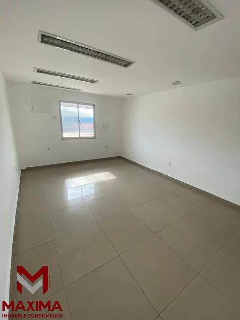 Foto 1 de Sala Comercial para alugar, 20m2 em Centro, Duque De Caxias - RJ