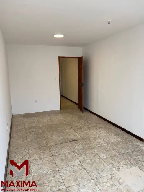 Sala Comercial à venda, 25m2 em Jardim Vinte e Cinco de Agosto, Duque De Caxias - RJ - imagem 6 Foto 6 de Sala Comercial à venda, 25m2 em Jardim Vinte e Cinco de Agosto, Duque De Caxias - RJ