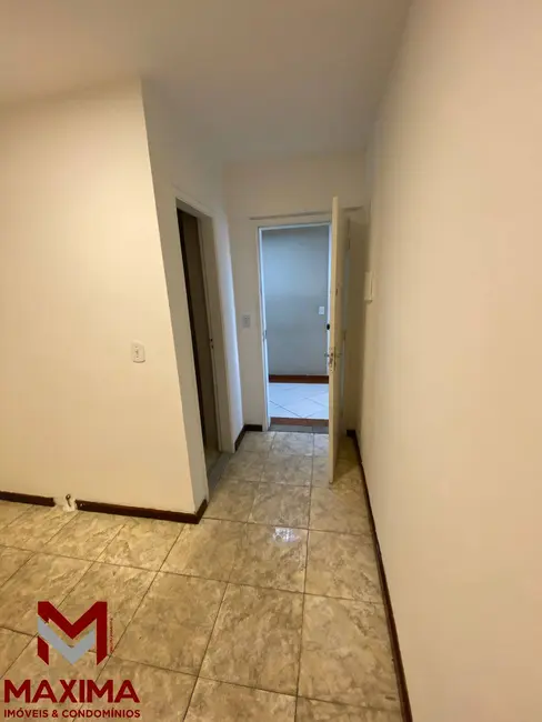 Sala Comercial à venda, 25m2 em Jardim Vinte e Cinco de Agosto, Duque De Caxias - RJ - imagem 7 Foto 7 de Sala Comercial à venda, 25m2 em Jardim Vinte e Cinco de Agosto, Duque De Caxias - RJ