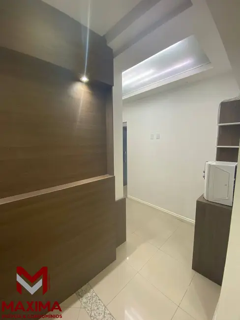 Sala Comercial à venda e para alugar, 79m2 em Jardim Vinte e Cinco de Agosto, Duque De Caxias - RJ - imagem 3 Foto 3 de Sala Comercial à venda e para alugar, 79m2 em Jardim Vinte e Cinco de Agosto, Duque De Caxias - RJ