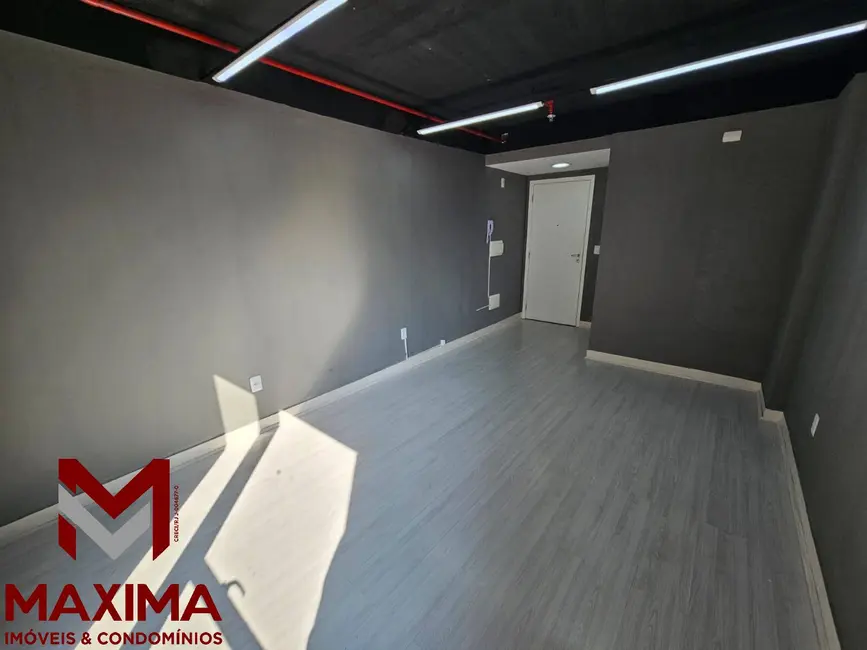 Foto 2 de Sala Comercial para alugar, 23m2 em Rio De Janeiro - RJ