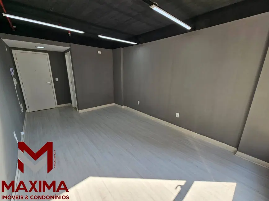 Foto 3 de Sala Comercial para alugar, 23m2 em Rio De Janeiro - RJ