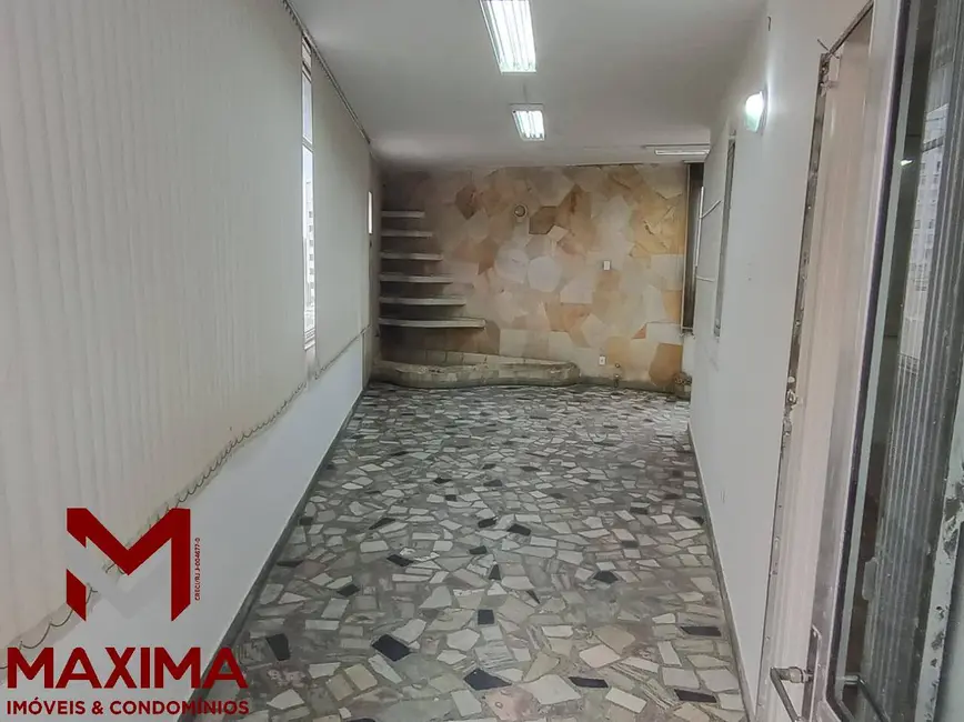 Casa com 2 quartos para alugar, 200m2 em Jardim Vinte e Cinco de Agosto, Duque De Caxias - RJ - imagem 6 Foto 6 de Casa com 2 quartos para alugar, 200m2 em Jardim Vinte e Cinco de Agosto, Duque De Caxias - RJ