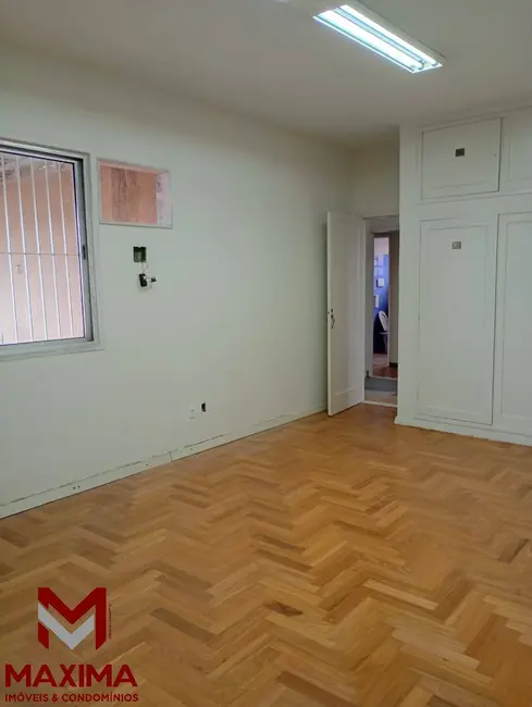 Casa com 2 quartos para alugar, 200m2 em Jardim Vinte e Cinco de Agosto, Duque De Caxias - RJ - imagem 4 Foto 4 de Casa com 2 quartos para alugar, 200m2 em Jardim Vinte e Cinco de Agosto, Duque De Caxias - RJ