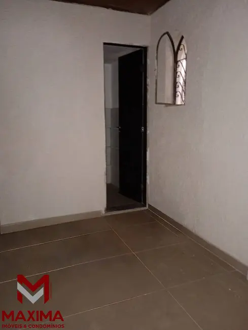 Foto 2 de Loja para alugar em Jardim Vinte e Cinco de Agosto, Duque De Caxias - RJ