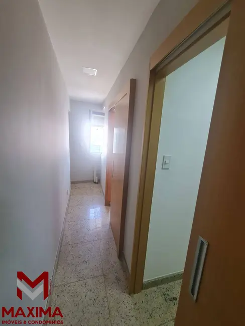 Sala Comercial à venda e para alugar, 26m2 em Duque De Caxias - RJ - imagem 3 Foto 3 de Sala Comercial à venda e para alugar, 26m2 em Duque De Caxias - RJ