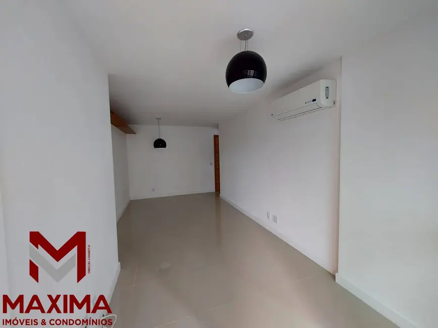 Foto 2 de Apartamento com 2 quartos para alugar em Barra da Tijuca, Rio De Janeiro - RJ