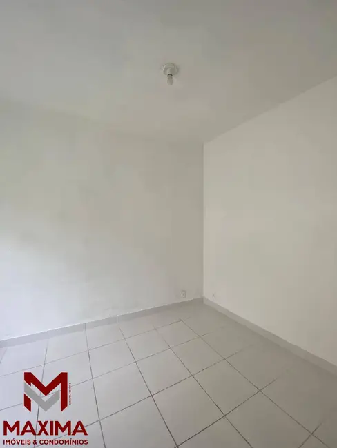 Foto 3 de Casa com 1 quarto para alugar, 250m2 em Jardim Vinte e Cinco de Agosto, Duque De Caxias - RJ