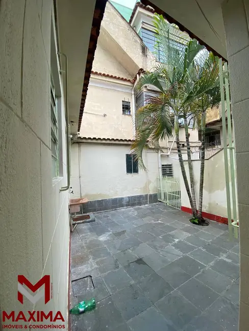 Foto 9 de Casa com 1 quarto para alugar, 250m2 em Jardim Vinte e Cinco de Agosto, Duque De Caxias - RJ