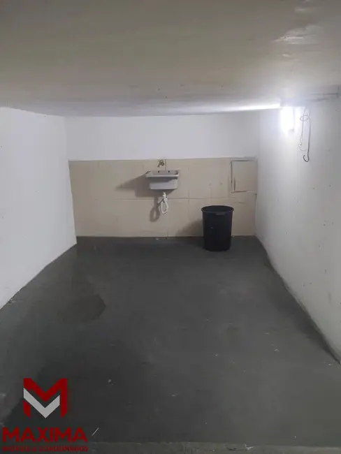Loja para alugar, 120m2 em Jardim Vinte e Cinco de Agosto, Duque De Caxias - RJ - imagem 7 Foto 7 de Loja para alugar, 120m2 em Jardim Vinte e Cinco de Agosto, Duque De Caxias - RJ