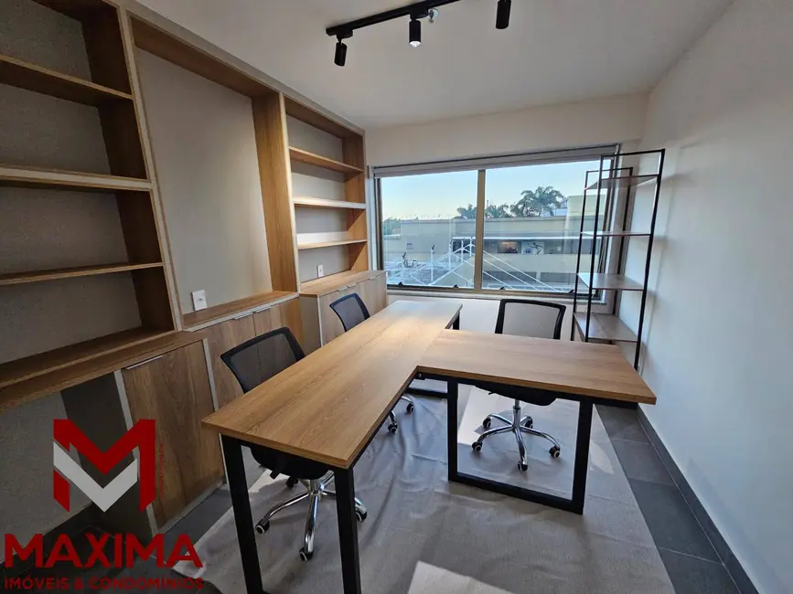 Sala Comercial para alugar, 21m2 em Barra da Tijuca, Rio De Janeiro - RJ - imagem 2 Foto 2 de Sala Comercial para alugar, 21m2 em Barra da Tijuca, Rio De Janeiro - RJ