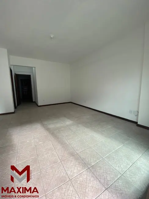 Foto 6 de Apartamento com 2 quartos para alugar, 90m2 em Jardim Vinte e Cinco de Agosto, Duque De Caxias - RJ