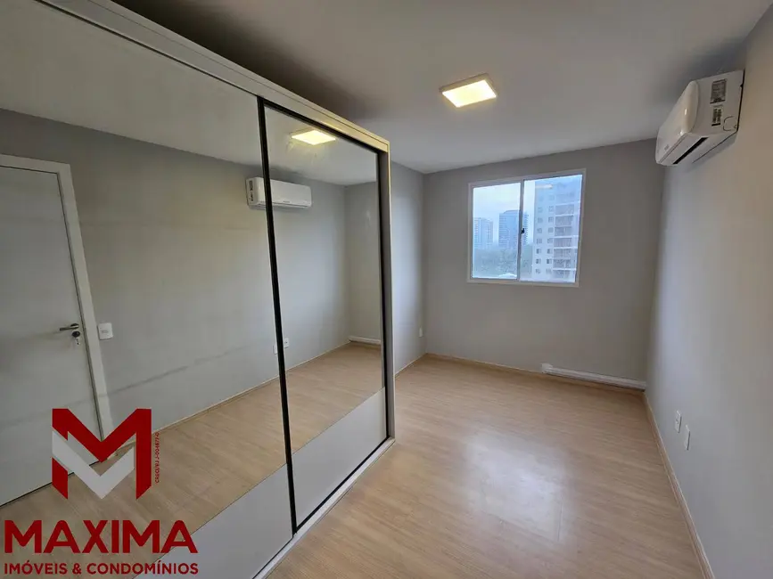 Foto 8 de Apartamento com 2 quartos para alugar em Rio De Janeiro - RJ