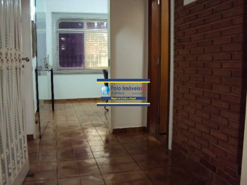 Sobrado com 3 quartos à venda, 145m2 em Centro, Ribeirao Preto - SP - imagem 7 Foto 7 de Sobrado com 3 quartos à venda, 145m2 em Centro, Ribeirao Preto - SP