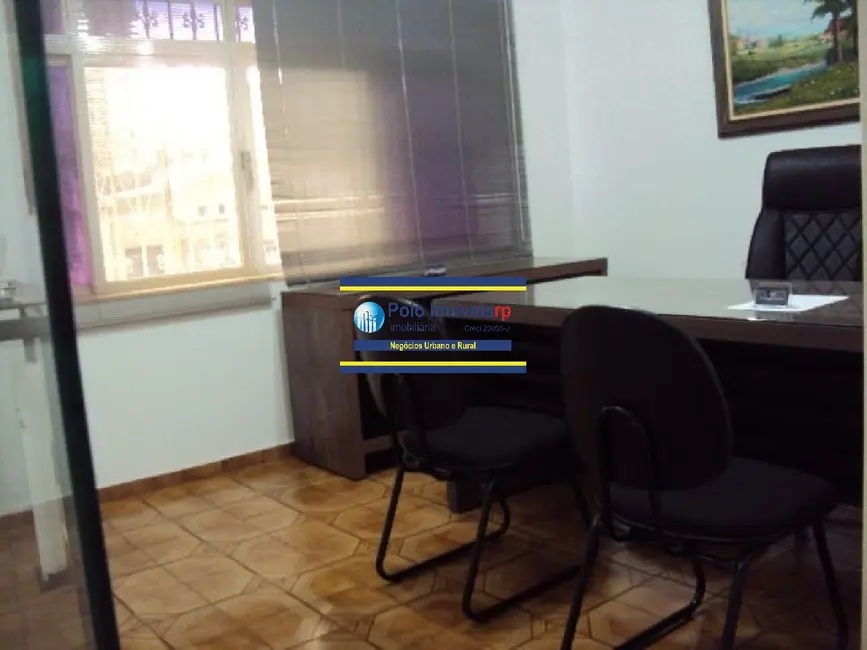 Sobrado com 3 quartos à venda, 145m2 em Centro, Ribeirao Preto - SP - imagem 4 Foto 4 de Sobrado com 3 quartos à venda, 145m2 em Centro, Ribeirao Preto - SP