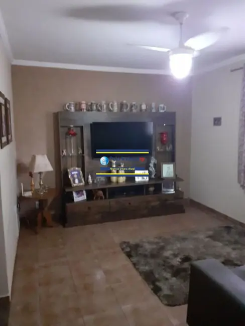 Casa com 3 quartos à venda, 170m2 em Jardim José Sampaio Júnior, Ribeirao Preto - SP - imagem 2 Foto 2 de Casa com 3 quartos à venda, 170m2 em Jardim José Sampaio Júnior, Ribeirao Preto - SP