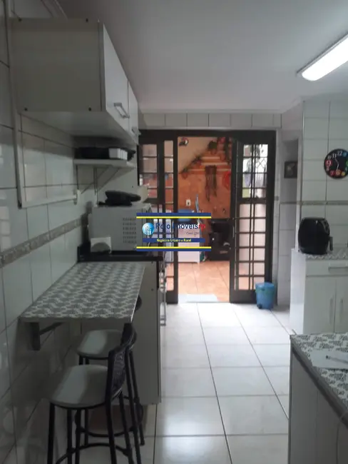 Sobrado com 3 quartos à venda, 147m2 em Ribeirao Preto - SP - imagem 3 Foto 3 de Sobrado com 3 quartos à venda, 147m2 em Ribeirao Preto - SP