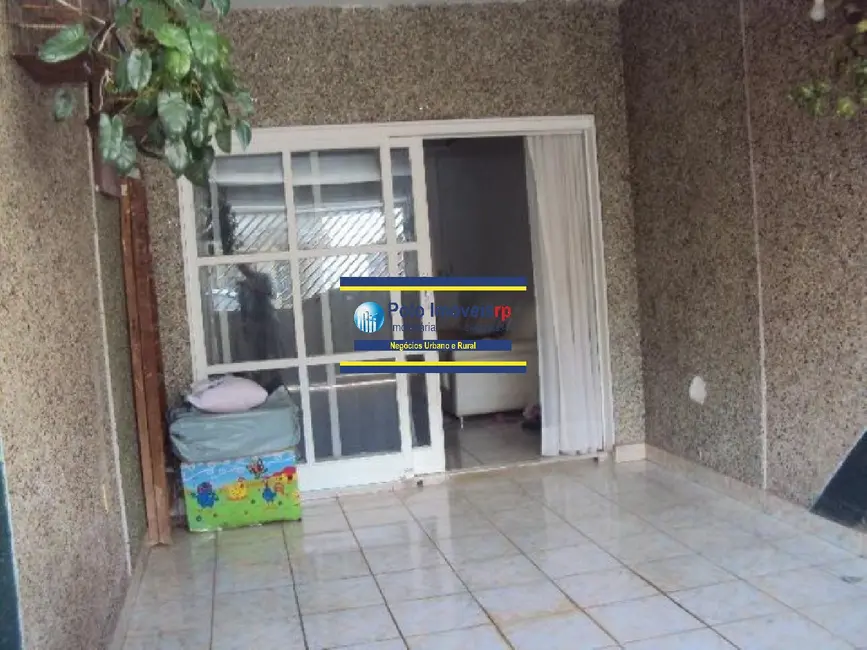 Casa com 3 quartos à venda, 130m2 em Campos Elíseos, Ribeirao Preto - SP - imagem 3 Foto 3 de Casa com 3 quartos à venda, 130m2 em Campos Elíseos, Ribeirao Preto - SP