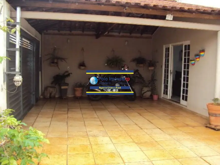 Casa com 4 quartos à venda, 160m2 em Jardim Joaquim Procópio de Araújo Ferraz, Ribeirao Preto - SP - imagem 2 Foto 2 de Casa com 4 quartos à venda, 160m2 em Jardim Joaquim Procópio de Araújo Ferraz, Ribeirao Preto - SP