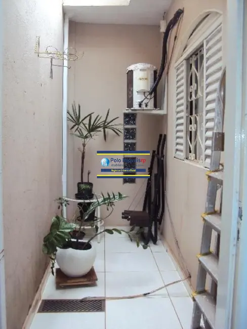 Casa com 4 quartos à venda, 160m2 em Jardim Joaquim Procópio de Araújo Ferraz, Ribeirao Preto - SP - imagem 8 Foto 8 de Casa com 4 quartos à venda, 160m2 em Jardim Joaquim Procópio de Araújo Ferraz, Ribeirao Preto - SP