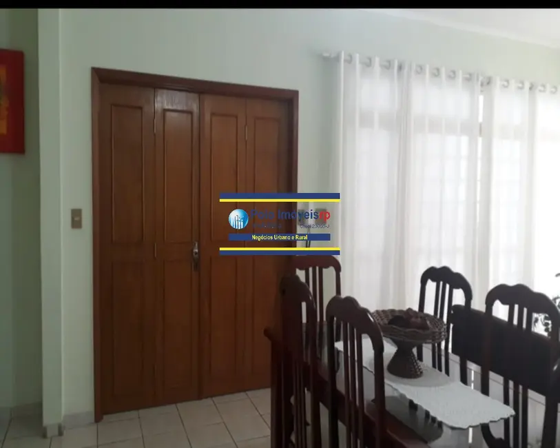 Casa com 4 quartos à venda, 270m2 em Parque Industrial Lagoinha, Ribeirao Preto - SP - imagem 6 Foto 6 de Casa com 4 quartos à venda, 270m2 em Parque Industrial Lagoinha, Ribeirao Preto - SP