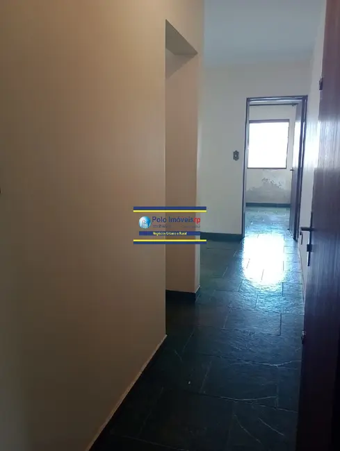 Apartamento com 1 quarto à venda, 38m2 em Jardim Irajá, Ribeirao Preto - SP - imagem 3 Foto 3 de Apartamento com 1 quarto à venda, 38m2 em Jardim Irajá, Ribeirao Preto - SP