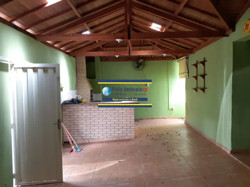 Casa com 3 quartos à venda, 200m2 em Centro, Sao Simao - SP - imagem 2 Foto 2 de Casa com 3 quartos à venda, 200m2 em Centro, Sao Simao - SP