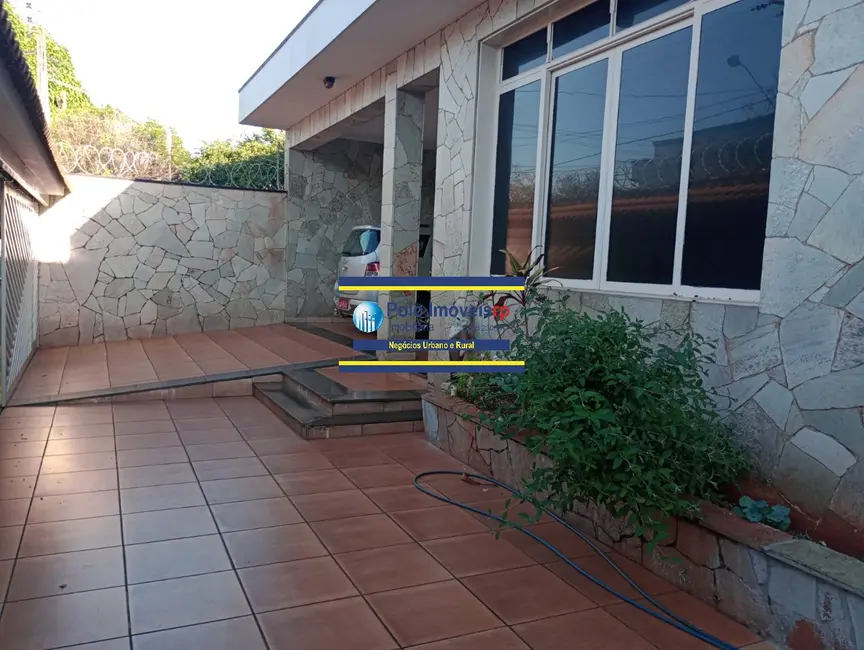 Foto 3 de Casa com 4 quartos à venda, 121m2 em Campos Elíseos, Ribeirao Preto - SP