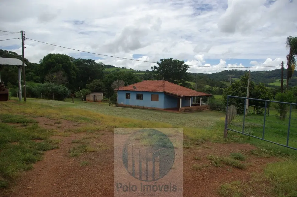 Foto 1 de Fazenda / Haras com 3 quartos à venda, 59m2 em Cassia Dos Coqueiros - SP