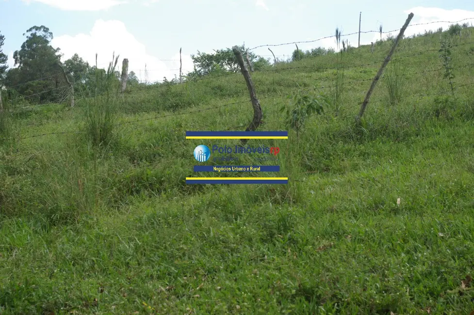 Sítio / Rancho com 3 quartos à venda, 14m2 em Jacui - MG - imagem 6 Foto 6 de Sítio / Rancho com 3 quartos à venda, 14m2 em Jacui - MG