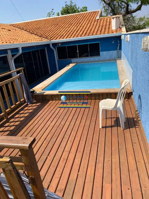 Chácara com 3 quartos à venda, 255m2 em Miguelopolis - SP - imagem 2 Foto 2 de Chácara com 3 quartos à venda, 255m2 em Miguelopolis - SP