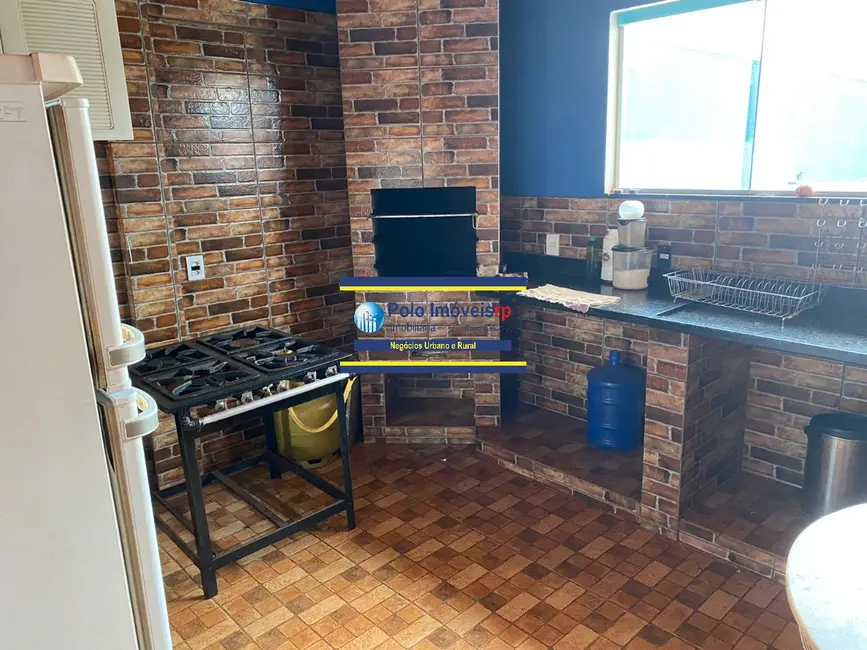 Chácara com 3 quartos à venda, 255m2 em Miguelopolis - SP - imagem 4 Foto 4 de Chácara com 3 quartos à venda, 255m2 em Miguelopolis - SP