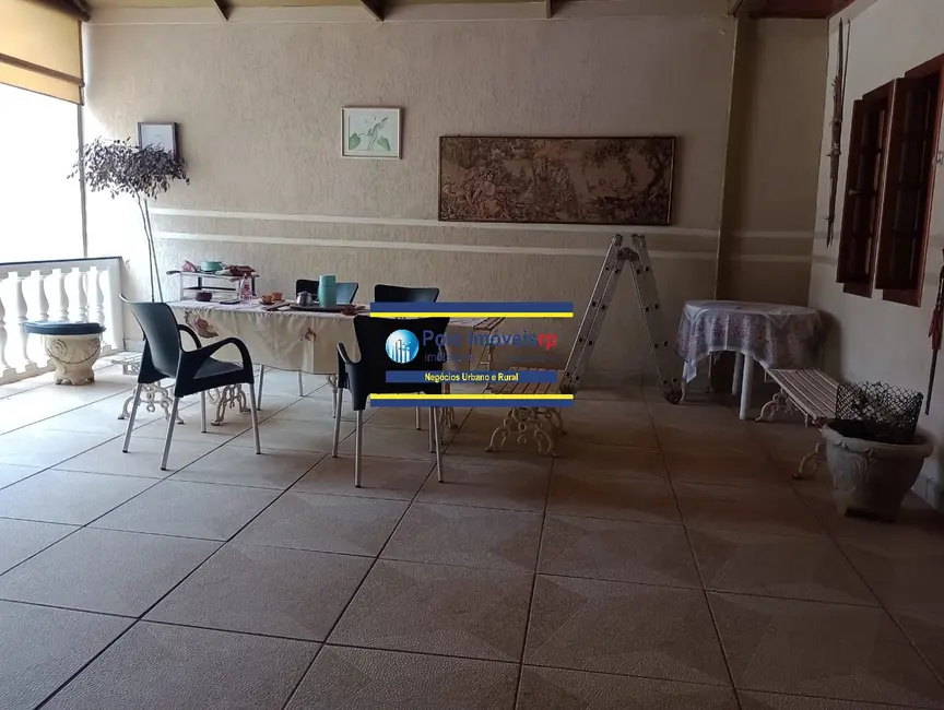 Casa com 4 quartos à venda, 50m2 em Centro, Pirassununga - SP - imagem 2 Foto 2 de Casa com 4 quartos à venda, 50m2 em Centro, Pirassununga - SP