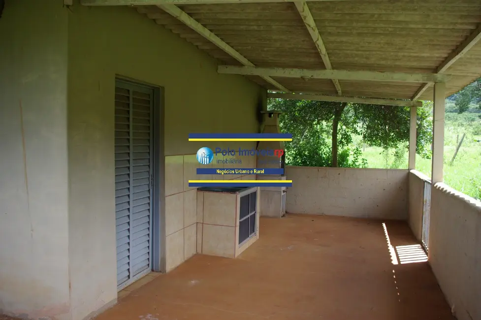 Foto 3 de Fazenda / Haras com 2 quartos à venda, 40m2 em Santo Antonio Da Alegria - SP