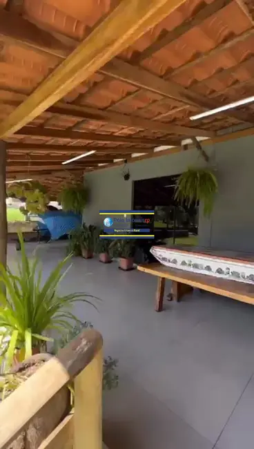 Foto 3 de Casa com 3 quartos à venda, 430m2 em Delfinopolis - MG