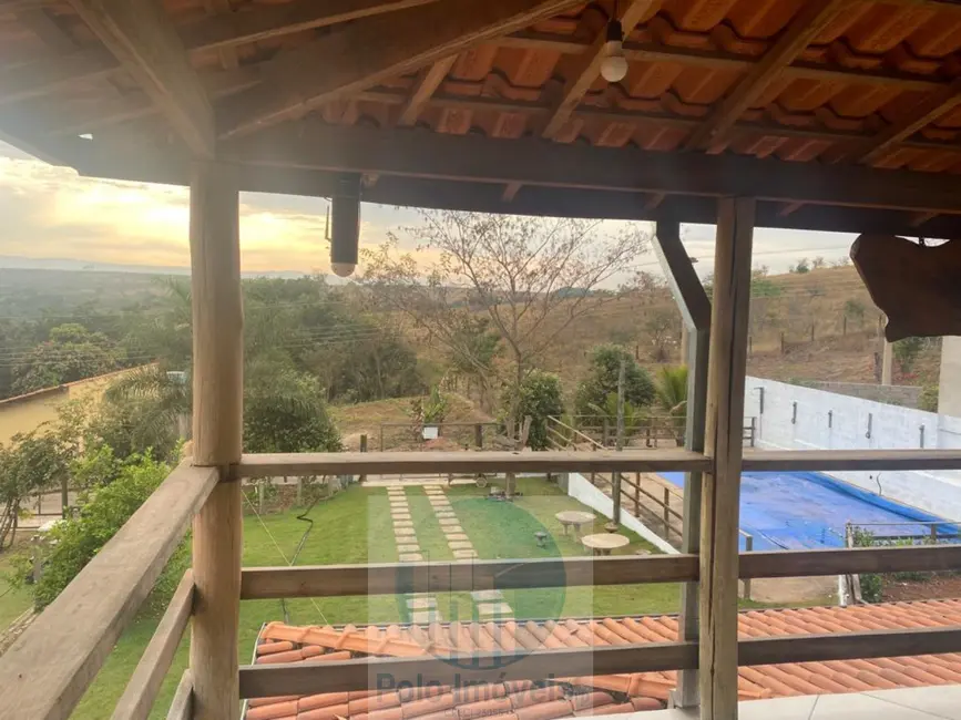 Foto 3 de Casa com 3 quartos à venda, 272m2 em Delfinopolis - MG