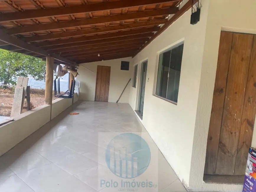 Foto 6 de Casa com 3 quartos à venda, 272m2 em Delfinopolis - MG